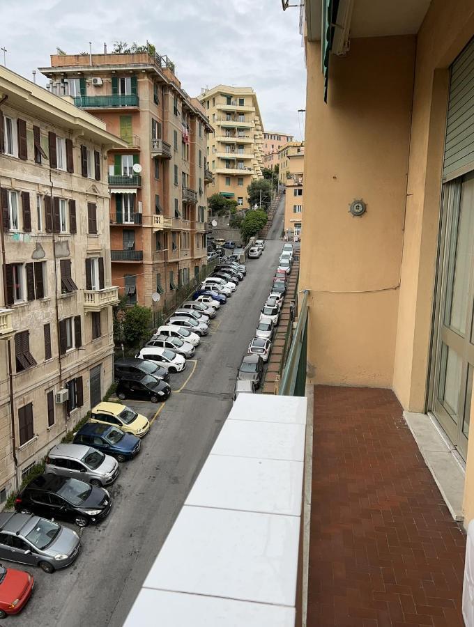 Home Sweet Home Nel Cuore Di Genova Exterior foto