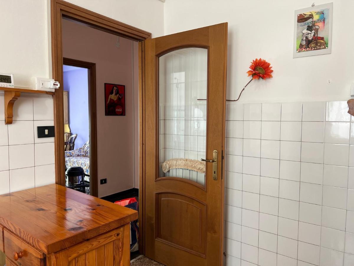 Home Sweet Home Nel Cuore Di Genova Exterior foto