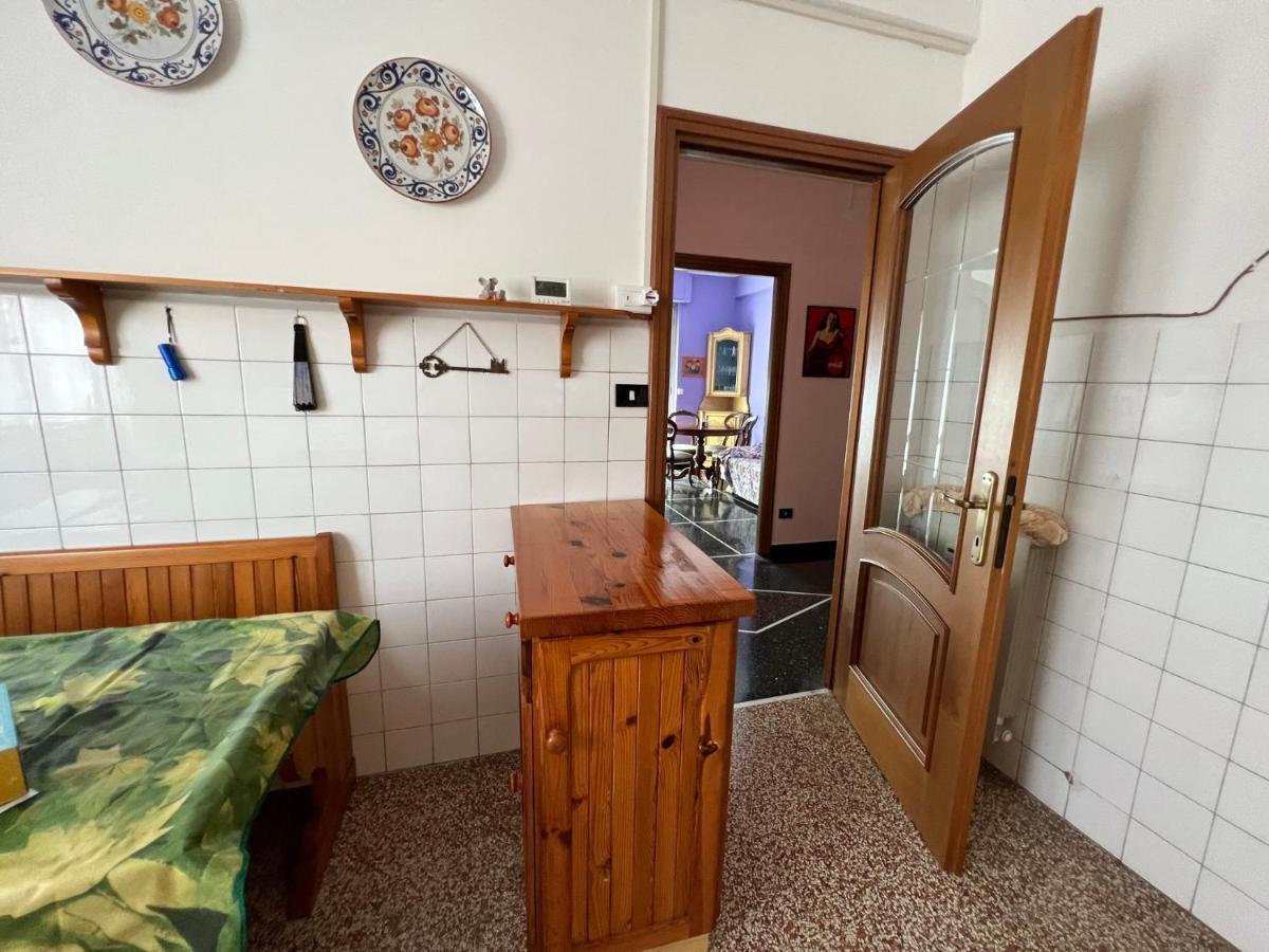 Home Sweet Home Nel Cuore Di Genova Exterior foto