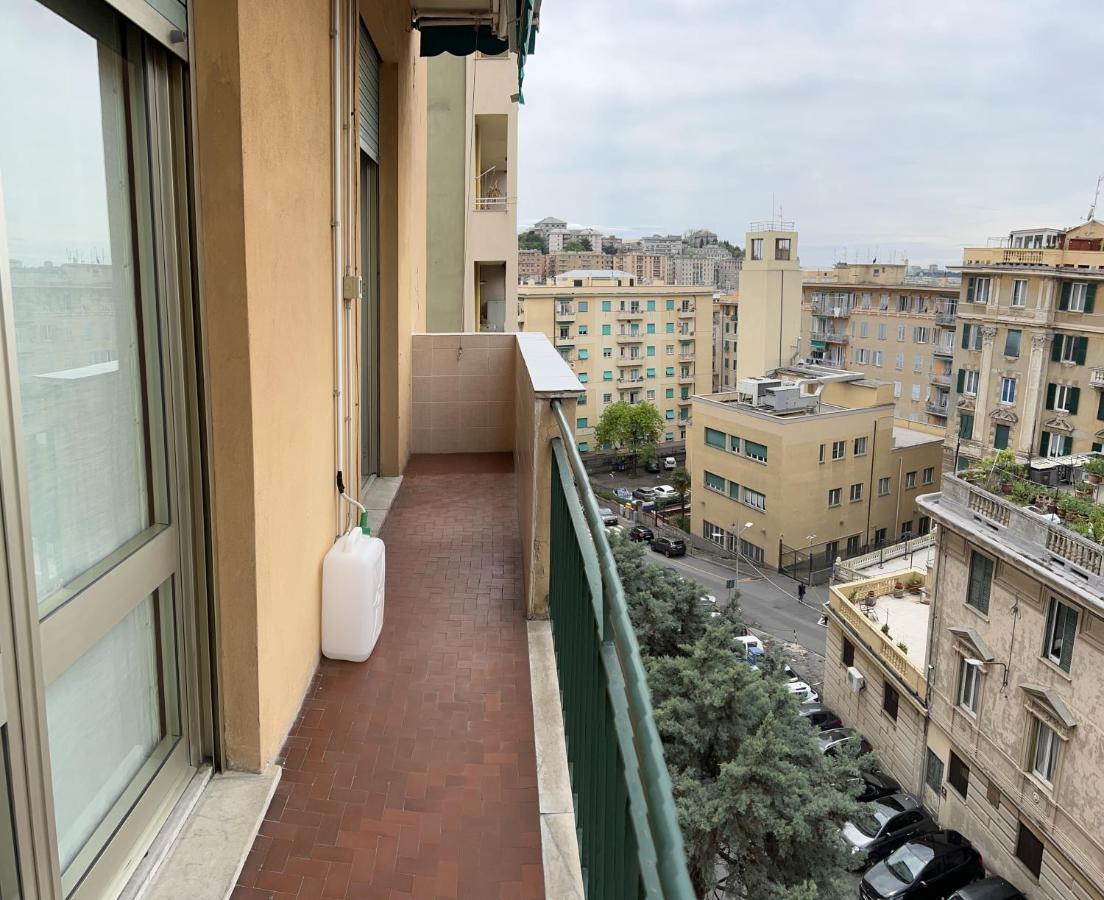 Home Sweet Home Nel Cuore Di Genova Exterior foto